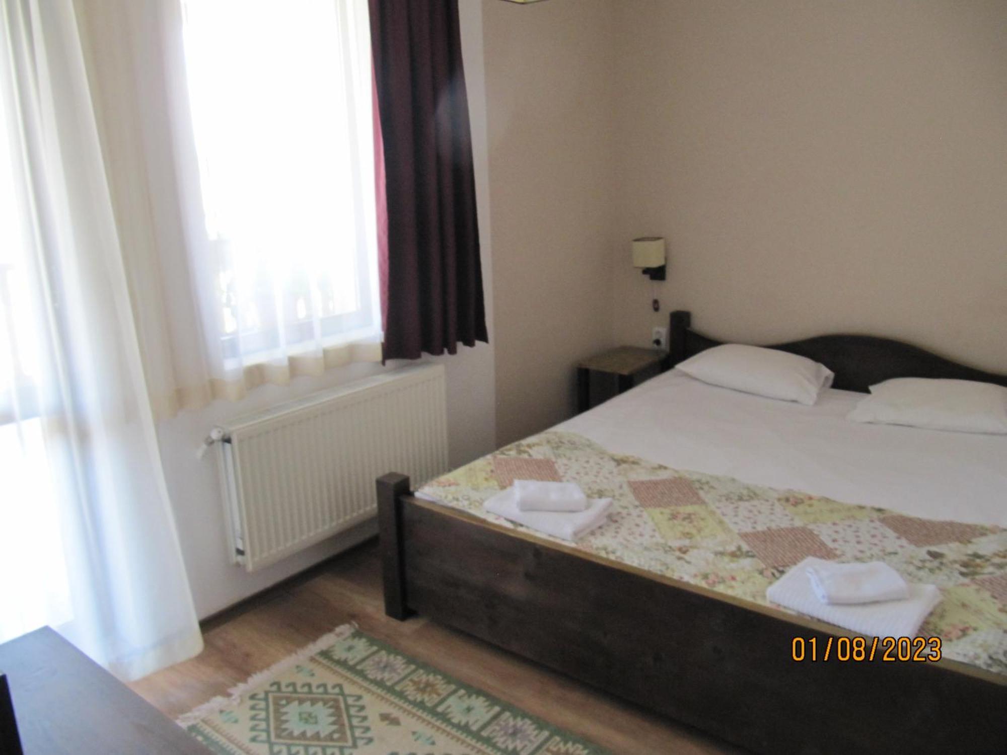 Guest House Belchin View Extérieur photo